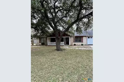 310 Vollentine Street, Yoakum, TX 77995 - Photo 1