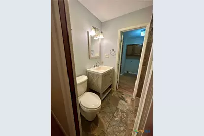 310 Vollentine Street, Yoakum, TX 77995 - Photo 11