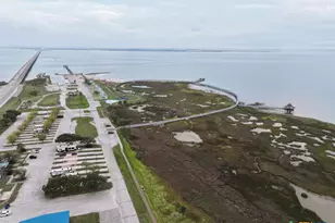 2142 Sail Boat Dr, Port Lavaca, TX 77979 - Photo 15