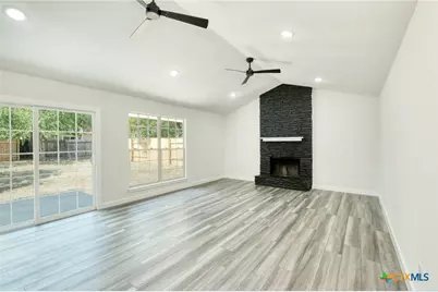 1702 Wagon Gap Drive, Round Rock, TX 78681 - Photo 7