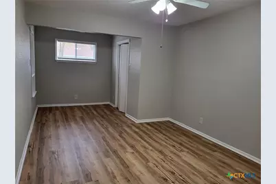 1051 Country Club Drive #19, Seguin, TX 78155 - Photo 7