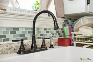 654 Calumet Dr, Palacios, TX 77465 - Photo 29