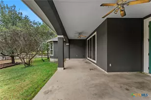 2213 Small Town Dr, New Braunfels, TX 78130 - Photo 27