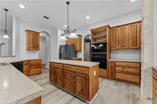 2213 Small Town Dr, New Braunfels, TX 78130 - Photo 9