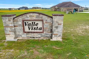 60 Monte Vis St, Victoria, TX 77905 - Photo 1