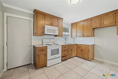 810 Crockett Drive, Killeen, TX 76541 - Photo 3