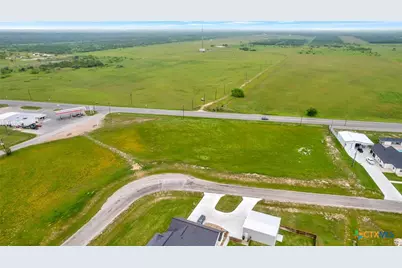 88 Monte Vista Street, Victoria, TX 77905 - Photo 7