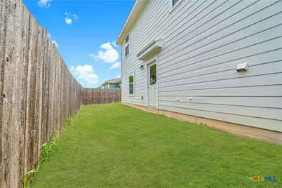 324 Mar Hill Street, Seguin, TX 78155 - Photo 23