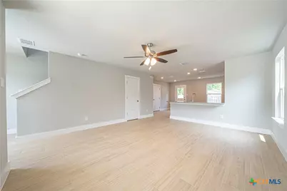 324 Mar Hill Street, Seguin, TX 78155 - Photo 5