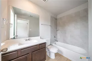 324 Mar Hill St, Seguin, TX 78155 - Photo 17