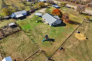 18751 State Hwy 95, Holland, TX 76534 - Photo 47