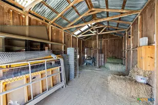 18751 State Hwy 95, Holland, TX 76534 - Photo 33