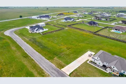 157 Monte Vista Street, Victoria, TX 77905 - Photo 5