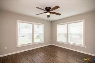 2003 Woodlawn St, Victoria, TX 77901 - Photo 19