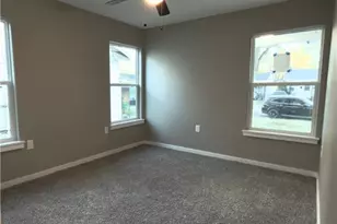 1312 E Anaqua Ave, Victoria, TX 77901 - Photo 7