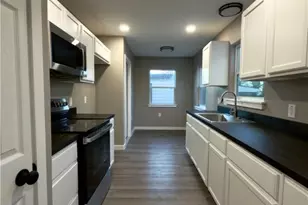 1312 E Anaqua Ave, Victoria, TX 77901 - Photo 5