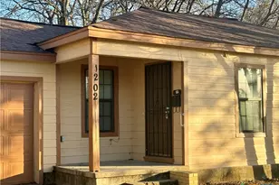 1202 Stewart St, Killeen, TX 76541 - Photo 3