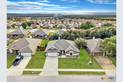 3421 Doss Street, Copperas Cove, TX 76522 - Photo 3