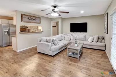 205 Monterrey Drive, Victoria, TX 77904 - Photo 7