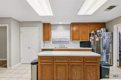 408 Cherrystone Circle, Victoria, TX 77904 - Photo 13