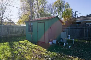 208 N 2nd St, Copperas Cove, TX 76522 - Photo 25