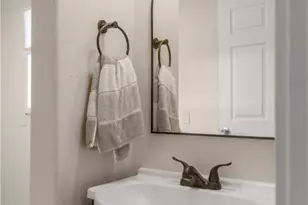 1002 E Commercial St, Victoria, TX 77901 - Photo 15