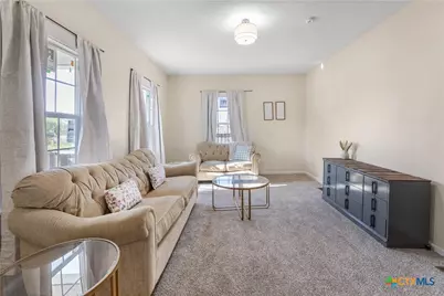 1002 E Commercial Street, Victoria, TX 77901 - Photo 5