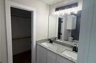 395 W Avenue J, Belton, TX 76513 - Photo 19
