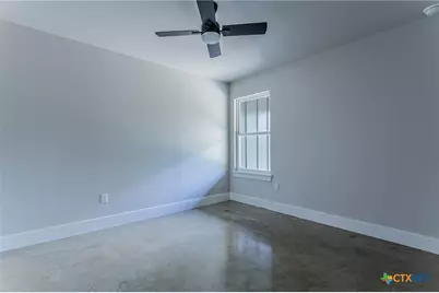 395 W Avenue J, Belton, TX 76513 - Photo 19