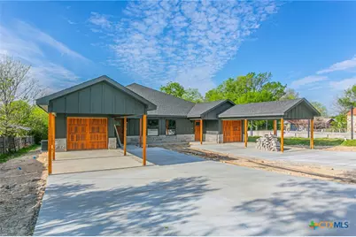 395 W Avenue J, Belton, TX 76513 - Photo 3