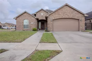102 Luke Ct, Victoria, TX 77904 - Photo 33