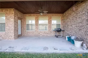 102 Luke Ct, Victoria, TX 77904 - Photo 29