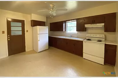 2116 Circle Drive, Copperas Cove, TX 76522 - Photo 3