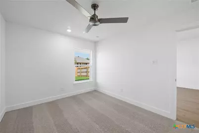 1102 College Avenue, Troy, TX 76579 - Photo 9