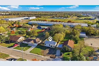 127 Roosevelt Drive, Seguin, TX 78155 - Photo 29