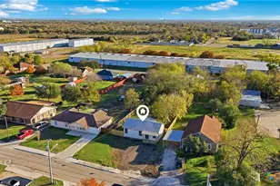 127 Roosevelt Dr, Seguin, TX 78155 - Photo 29