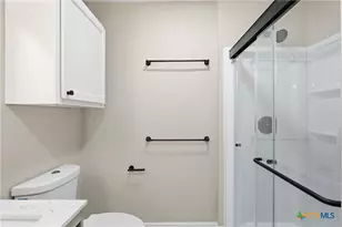 127 Roosevelt Dr, Seguin, TX 78155 - Photo 17