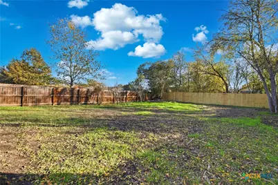 127 Roosevelt Drive, Seguin, TX 78155 - Photo 25