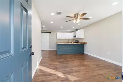 127 Roosevelt Drive, Seguin, TX 78155 - Photo 5