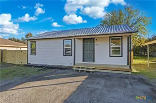 127 Roosevelt Dr, Seguin, TX 78155 - Photo 5