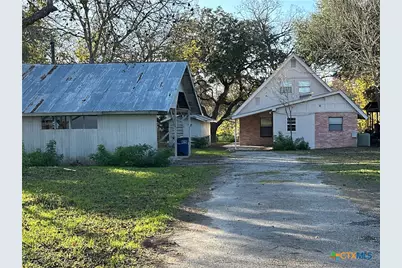 882 Buerger Lane, Seguin, TX 78155 - Photo 1