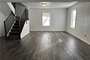 882 Buerger Ln, Seguin, TX 78155 - Photo 5