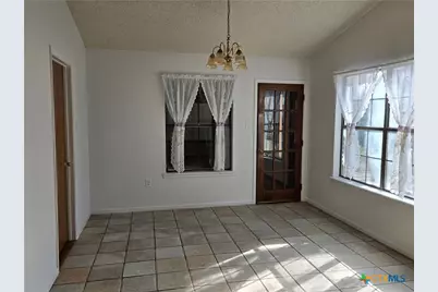 248 Hilltop Drive, Seguin, TX 78155 - Photo 9