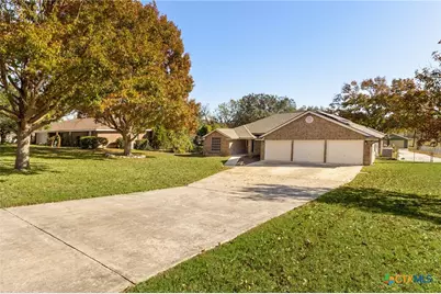 313 Ridge Crest Drive, Seguin, TX 78155 - Photo 33