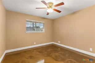 313 Ridge Crest Dr, Seguin, TX 78155 - Photo 13