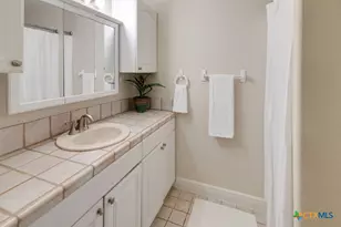 445 Scenic Hills Dr, Canyon Lake, TX 78133 - Photo 15