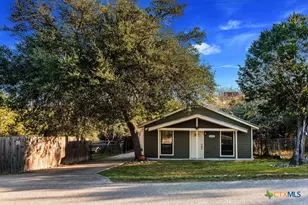 445 Scenic Hills Dr, Canyon Lake, TX 78133 - Photo 3