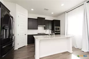 6808 Verona Pl, Round Rock, TX 78665 - Photo 7