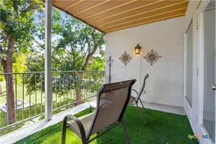 730 E Mather St, New Braunfels, TX 78130 - Photo 21