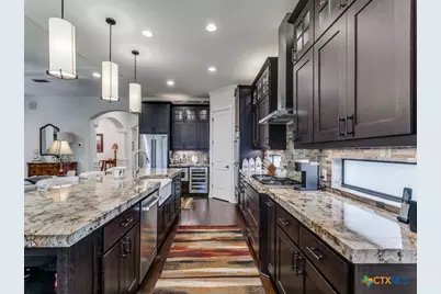 416 Mission Hill Run, New Braunfels, TX 78132 - Photo 9